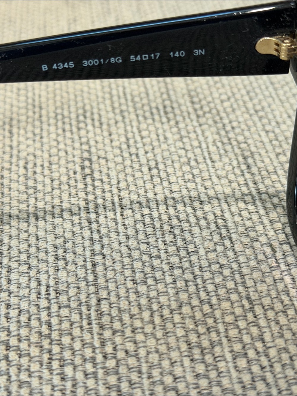 Authentic Burberry Sunglasses - Picture 6 of 7